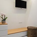 Apartment Vibes 2