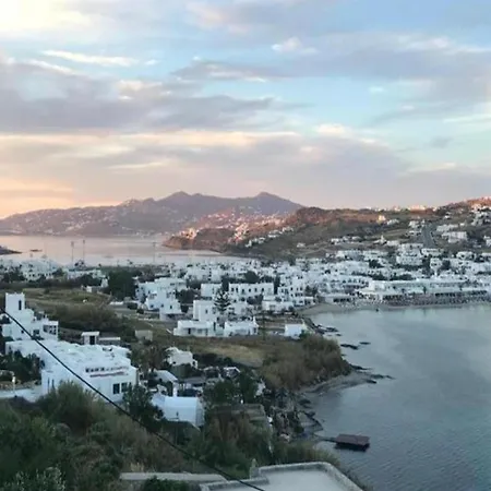 Vibes 2 Ornos (Mykonos)